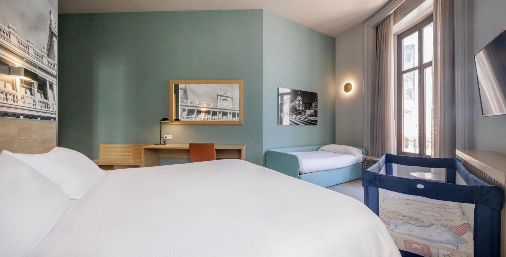 Regente Hotel Madrid Esterno foto